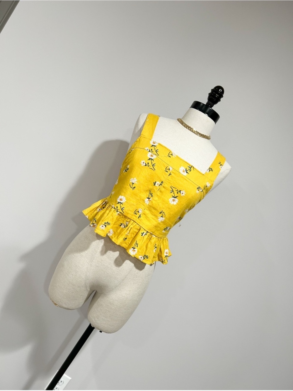 La Hearts Yellow Floral Ruffle Crop Top